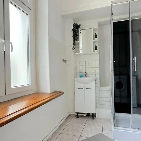 Leaf - 20 Minutes To Old Town & Seaside Homestay